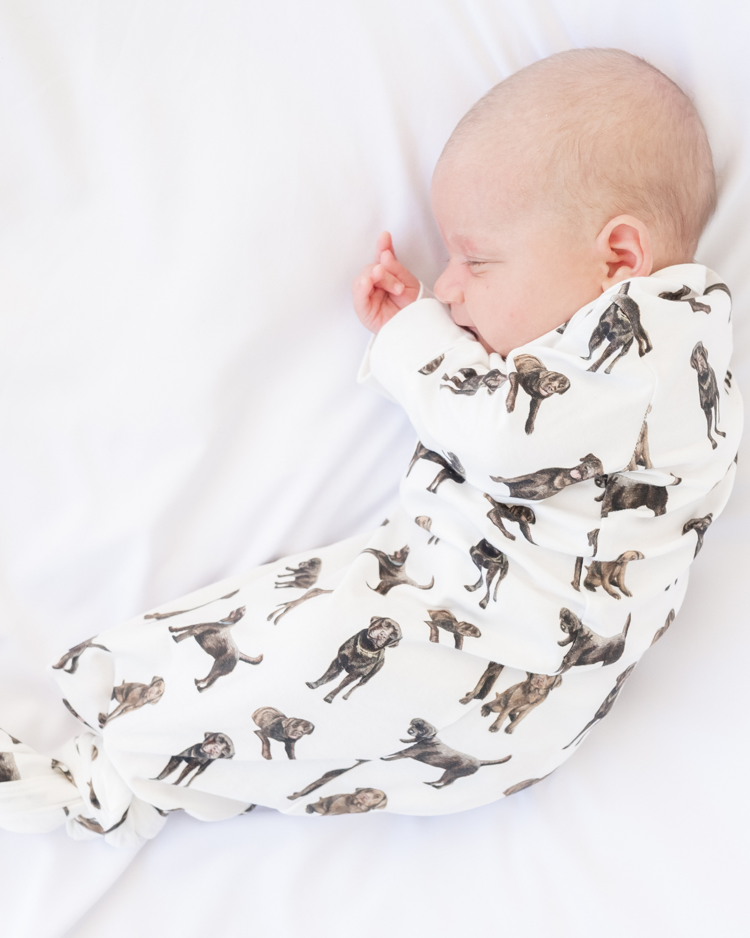Newborn gown and hat set featuring a cute Chocolate Lab design