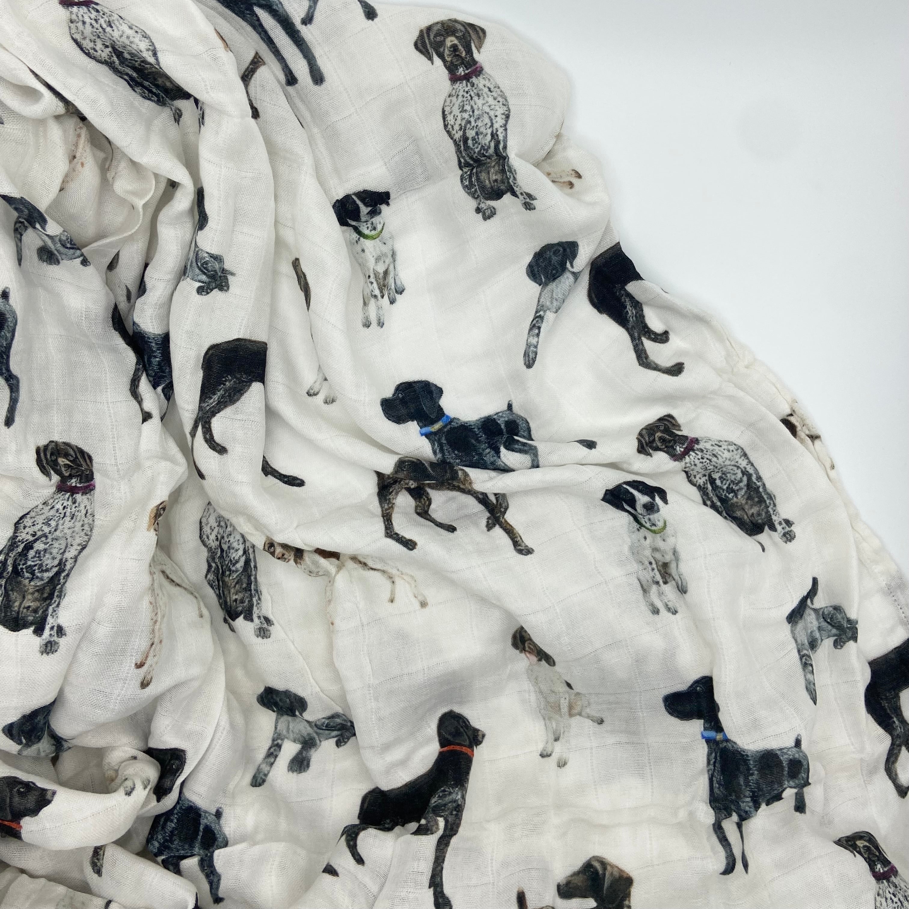 Comfy and breathable swaddle with German Shorthaired Pointer printed on soft white fabric, good for baby’s early days
