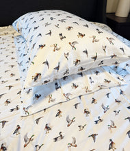 Load image into Gallery viewer, Diving Ducks Pillowcase Set