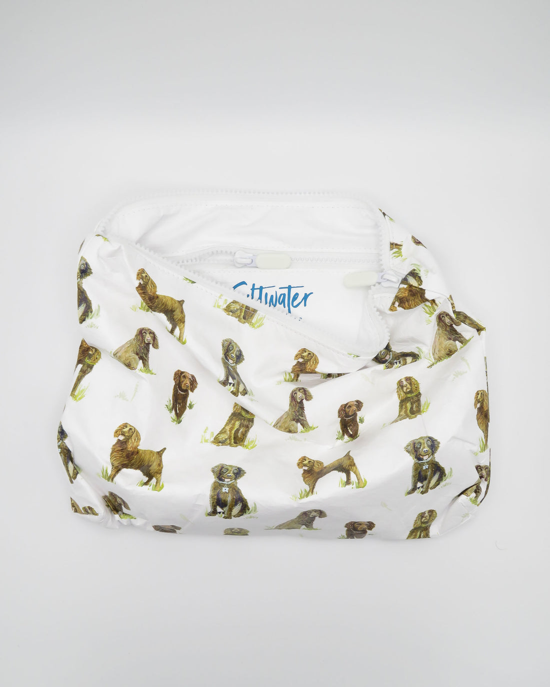 Beaufort Boykins pouch made from water-resistant material, ideal for travel or storage.