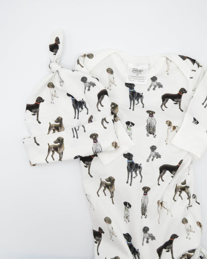 Cozy and soft Newborn gown + hat featuring German Shorthaired Pointer printed on soft white fabric, perfect addition to your hospital bag.