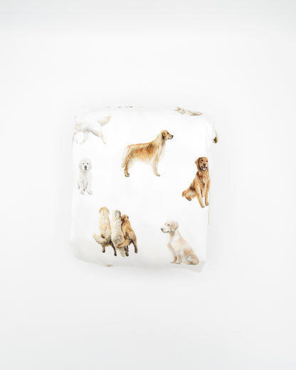 Golden Retrievers print crib sheet on a toddler or baby bed